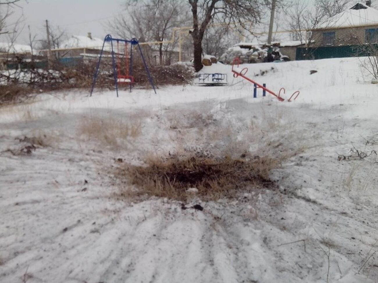 Обстрелы продолжаются в районе Донецка и на Светлодарской дуге