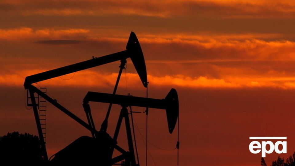 Нефть выросла до $32 за баррель