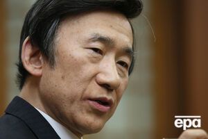 Министр иностранных дел Южной Кореи Юн Бен Се намерен отправиться в Россию "в самое ближайшее время, насколько это возможно"