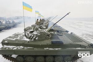 Зарплаты украинских военных растут