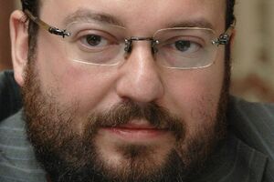 Политолог Станислав Белковский: В глазах Запада нормальный Путин сменился экстремальным Путиным, от которого можно ожидать что угодно