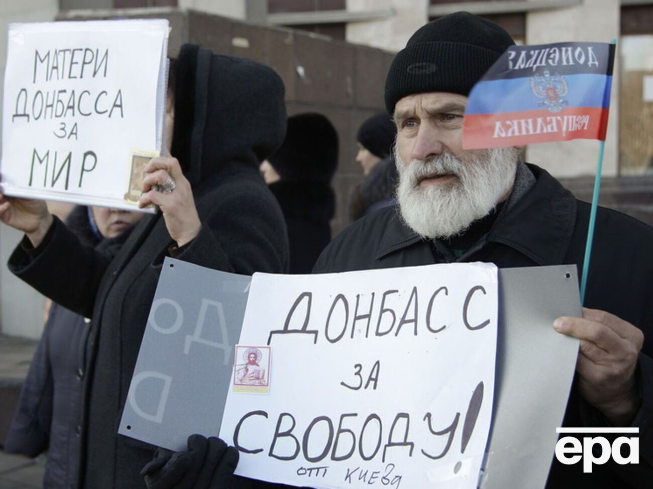 По состоянию на осень 2015 года более 9 тыс. человек были убиты и более 20 тыс. ранены в ходе конфликта на Донбассе