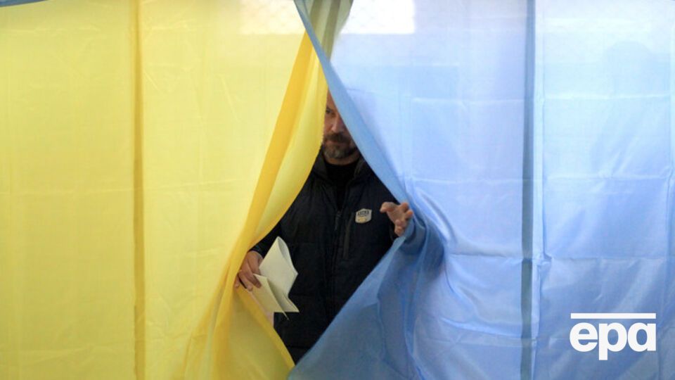 Выборы на Донбассе должны проходить только по украинскому законодательству
