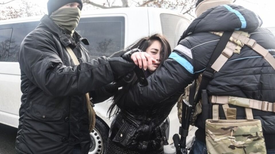 Протестующие граждане Вьетнама бросались на силовиков