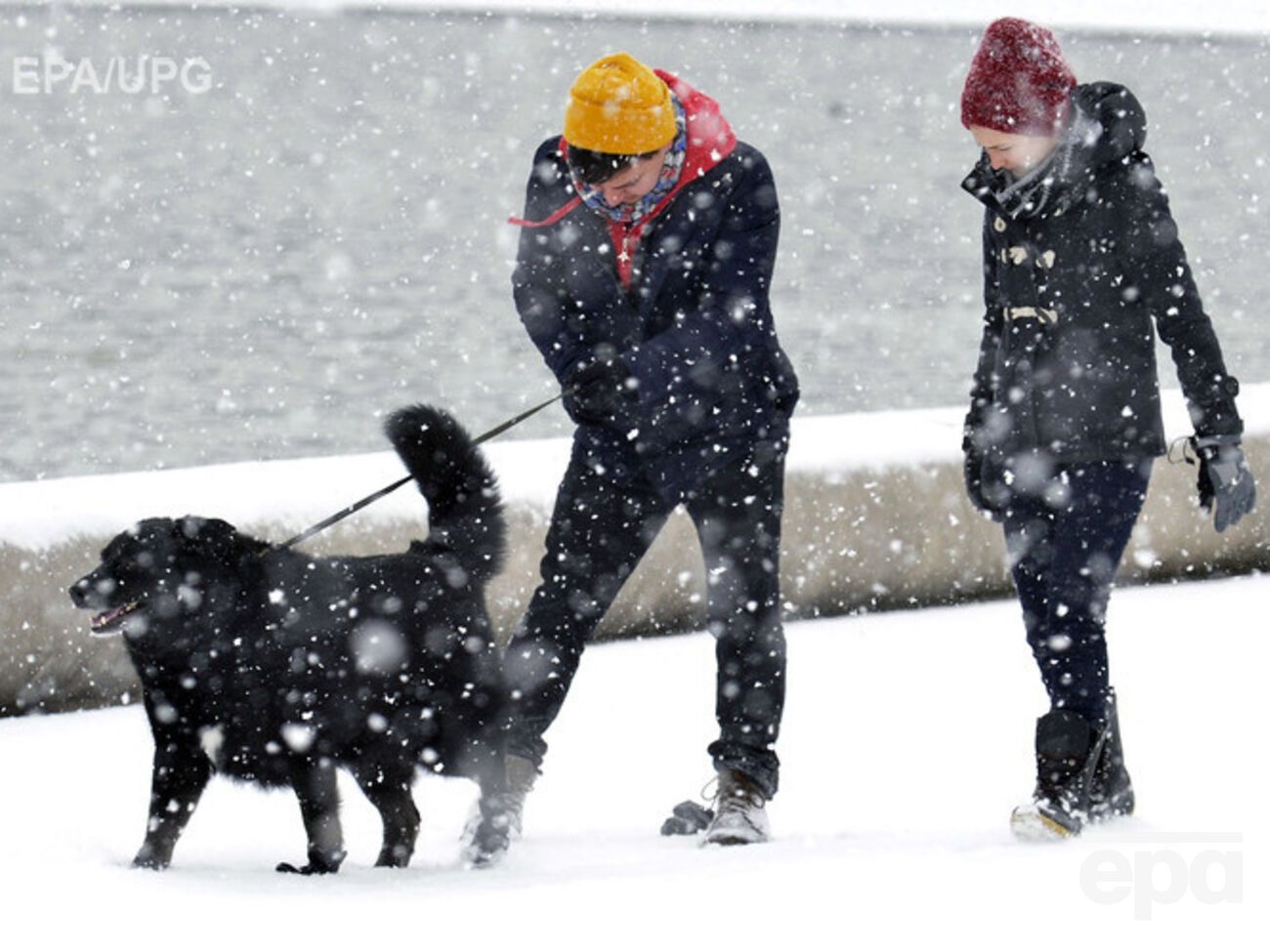 На дорогах страны гололедица
