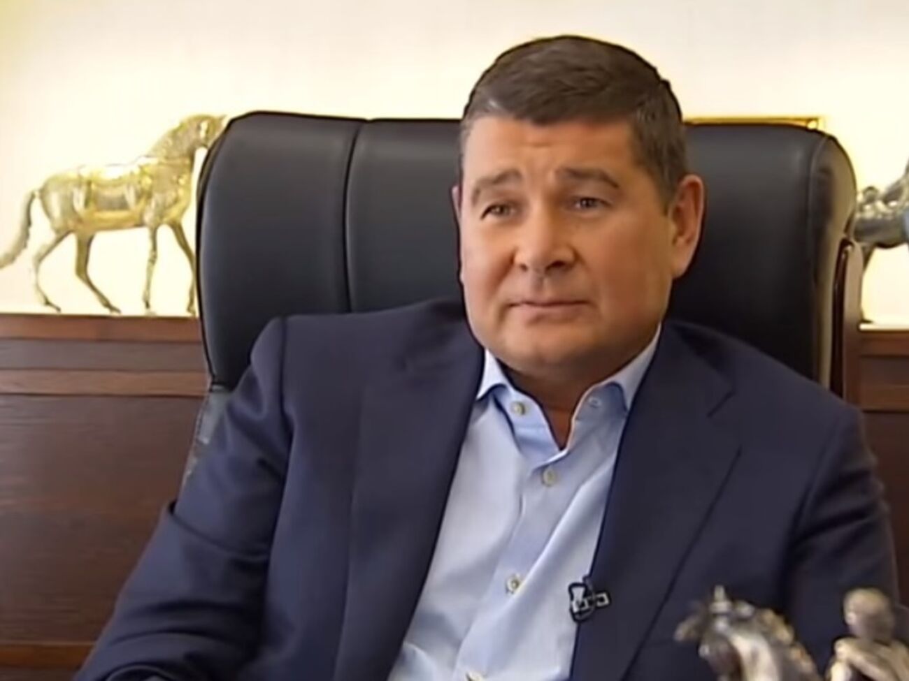 Нардеп Онищенко ушел с допроса в НАБУ, заявил Шкиряк