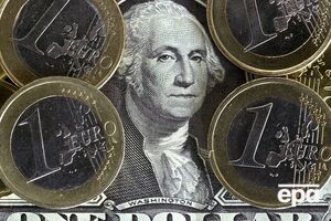 Нацбанк существенно понизил курс гривны