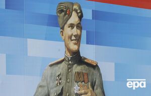 По данным ТАСС, военнослужащий был доставлен в больницу из воинской части. Врачам не удалось его спасти