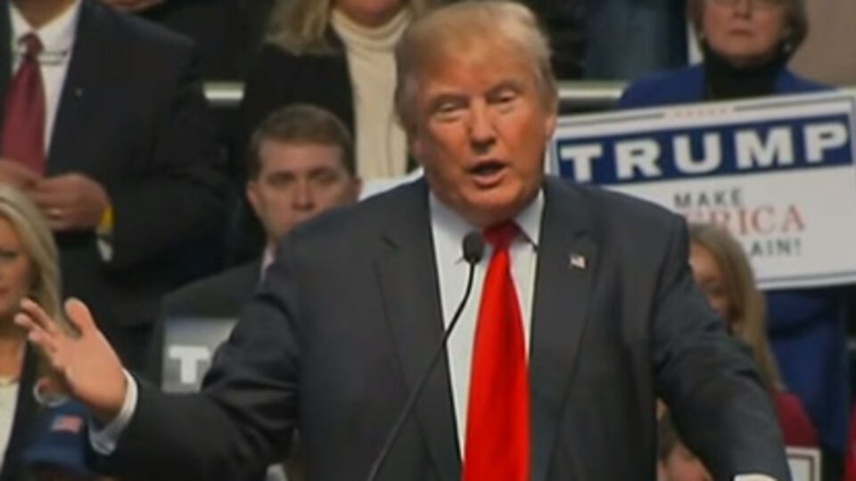 Трамп обвинил Клинтон и Обаму в создании ИГИЛ