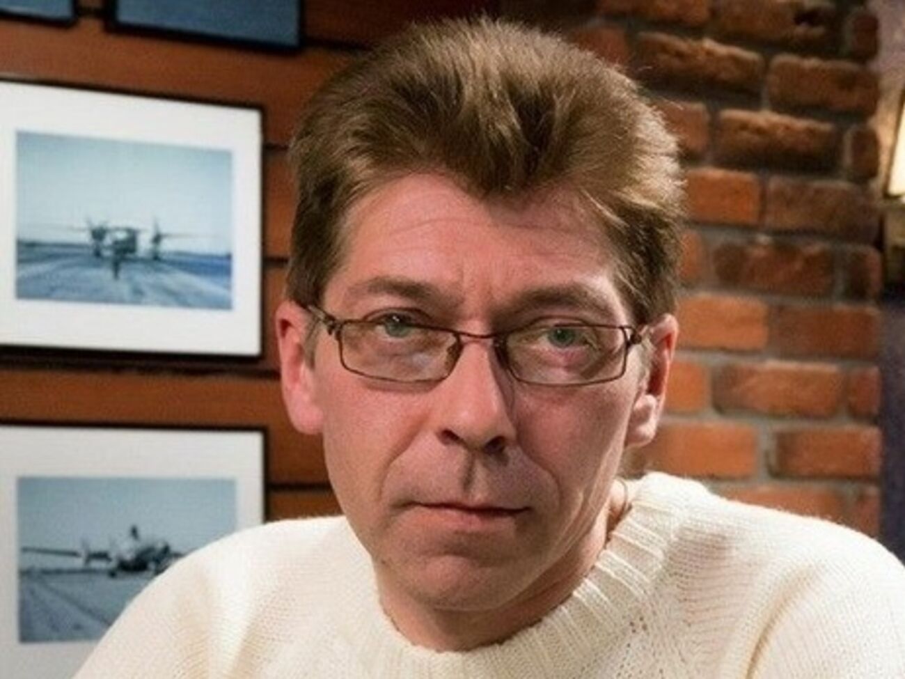 Журналист Саша Сотник о будущем РФ: Вариант "народного восстания" отметается полностью по причине отсутствия в России народа как такового