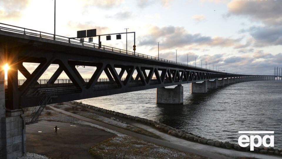 Пограничный контроль вводится на мосту Оресунн, соединяющем Швецию с Данией