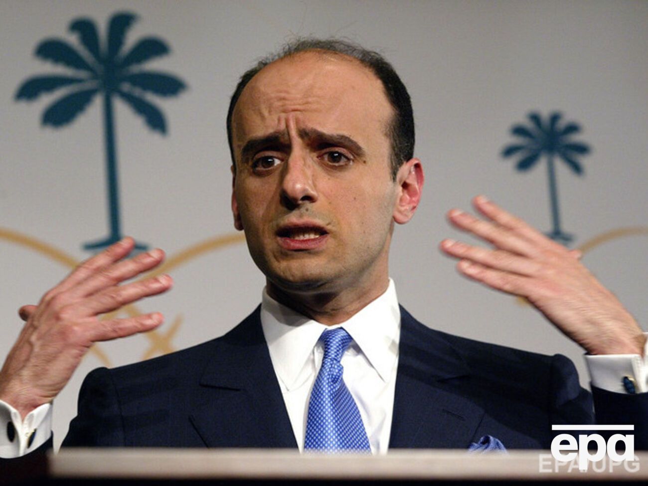 Саудовская Аравия высылает иранских дипломатов из страны, заявил аль-Джубейр