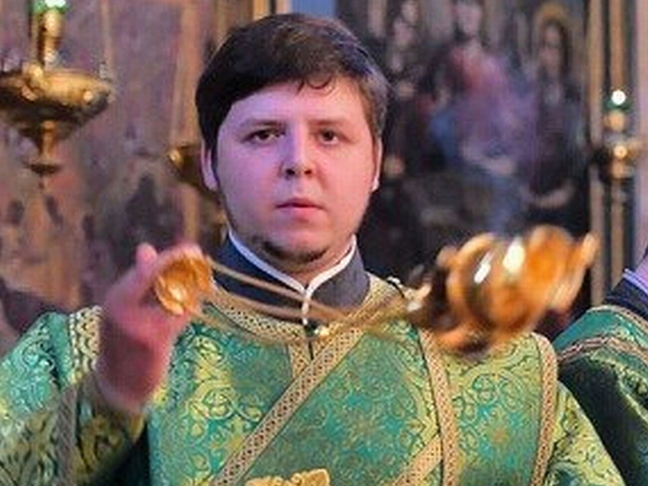 Дьякон Николай Попугаев решил узнать, чем занимаются протестанты