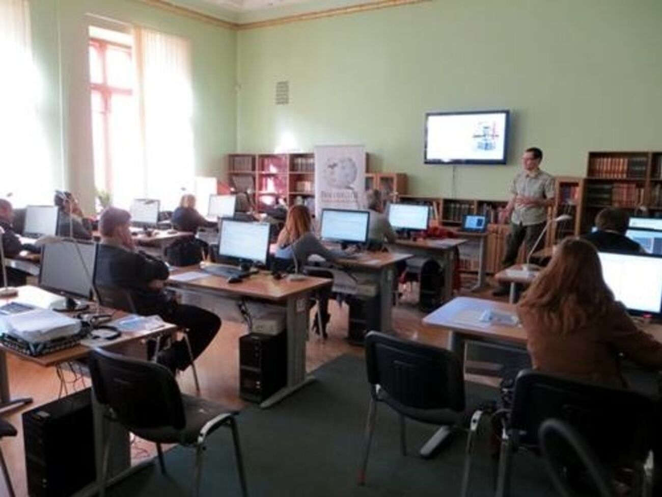 К 12-летию украиноязычной "Википедии" старотовал флешмоб по написанию статей на украинском языке