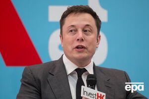 Илон Маск выступает на StartmeupHK Festival в Гонконге
