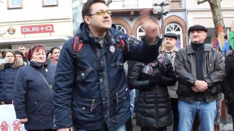 Русские в Германии выступили против эммигрантов