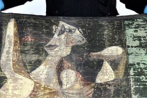 Контрабандисты намеревались продать картину Пикассо "Обнаженная женщина, расчесывающая волосы" за $8 млн