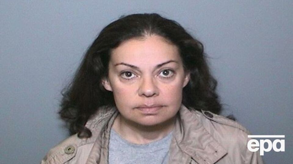 Преподавательницу Нушафарин Раваги называют сообщницей беглецов