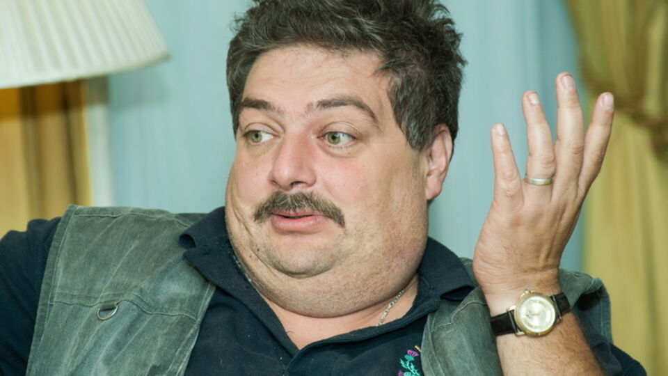 Быков: Так что символ невинности чистой оказался не чище, увы, чем нацисты, садисты, чекисты и другие кумиры Москвы