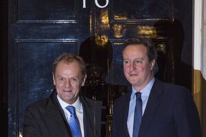 Туск и Кэмерон перед переговорами на Даунинг-стрит, 10