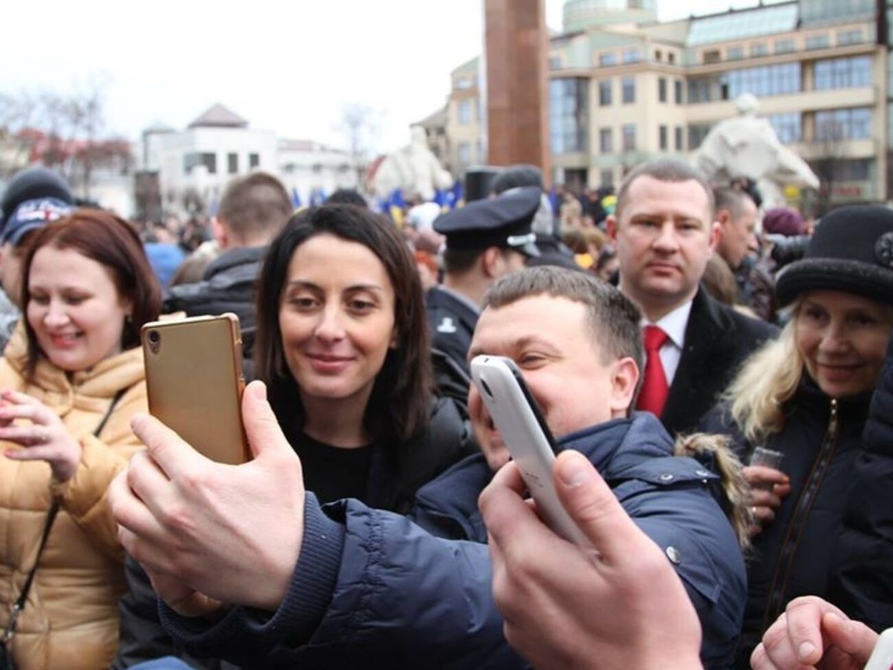 В Ивано-Франковске начала работать патрульная полиция. Фоторепортаж