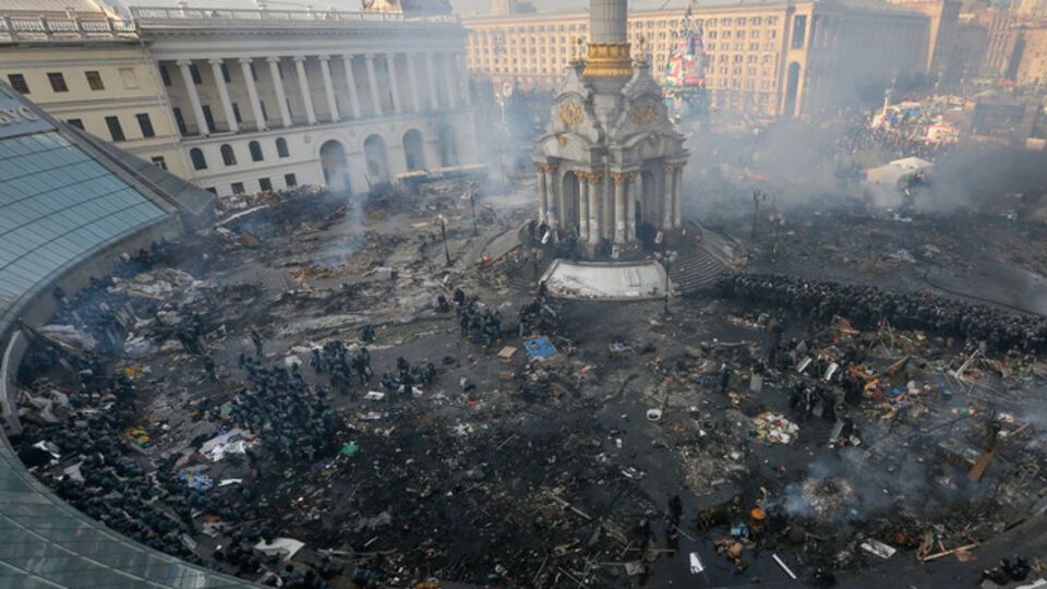 Генпрокуратура обвинила двоих бывших правоохранителей в незаконном привлечении к уголовной ответственности евромайдановца