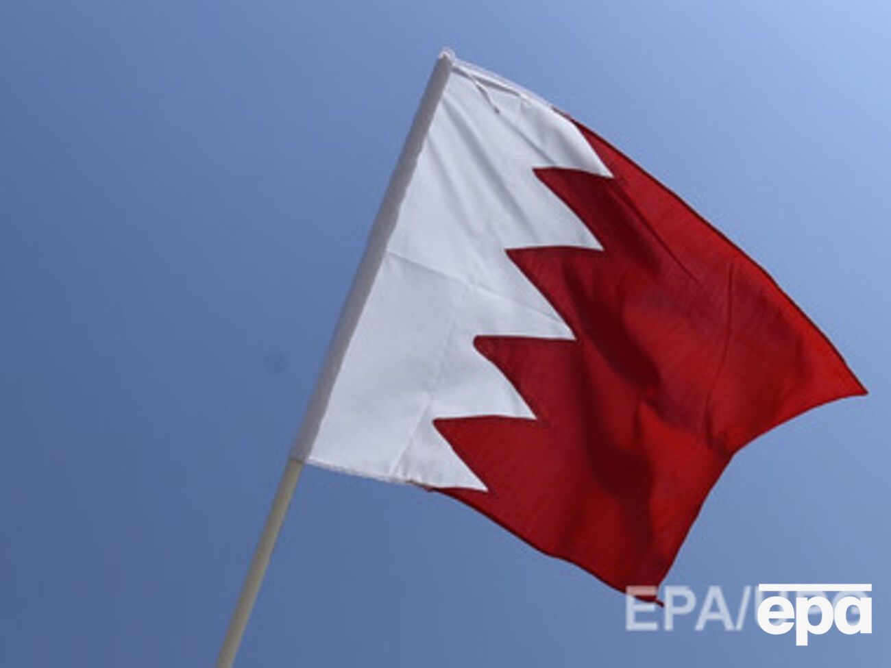 Бахрейн высылает из страны иранских дипломатов