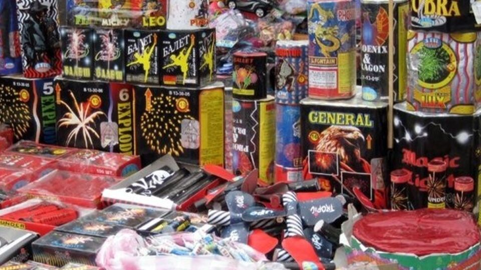 Пиротехника может продаваться только в специализированных магазинах и по лицензии