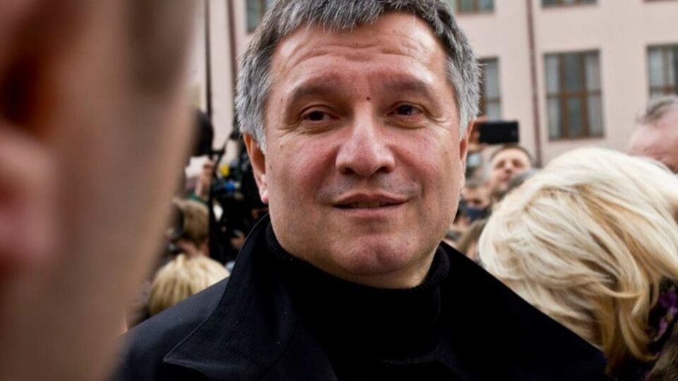 Аваков думает, что три месяца Украина сможет обходиться без судов