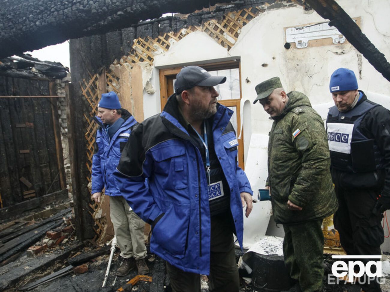 Миссия ОБСЕ определила, что в Коминтерново есть следы минометного обстрела