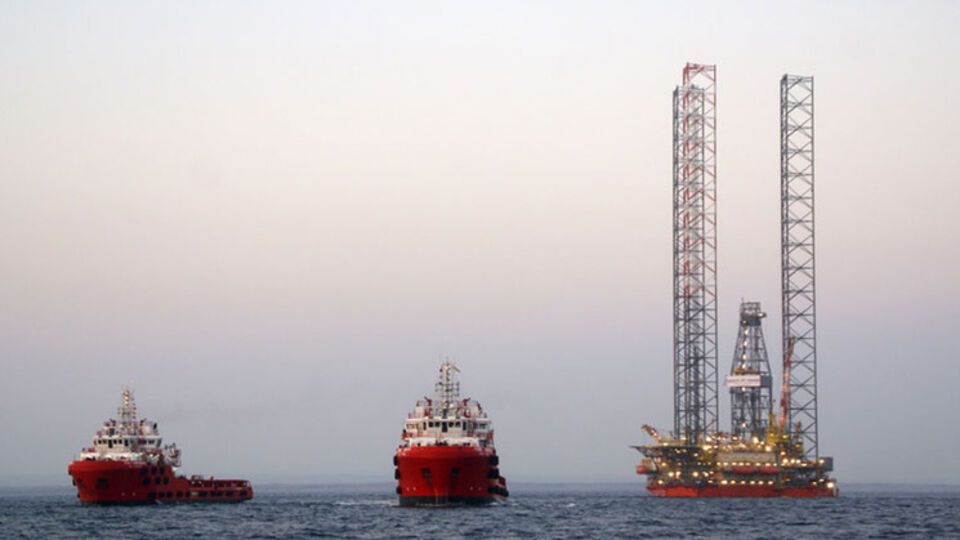 Украинский суд арестовал скандальные вышки