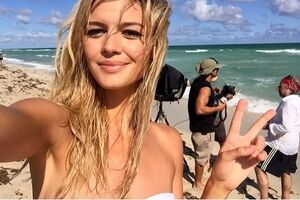 Рорбах исполнит роль одной из пляжных спасательниц