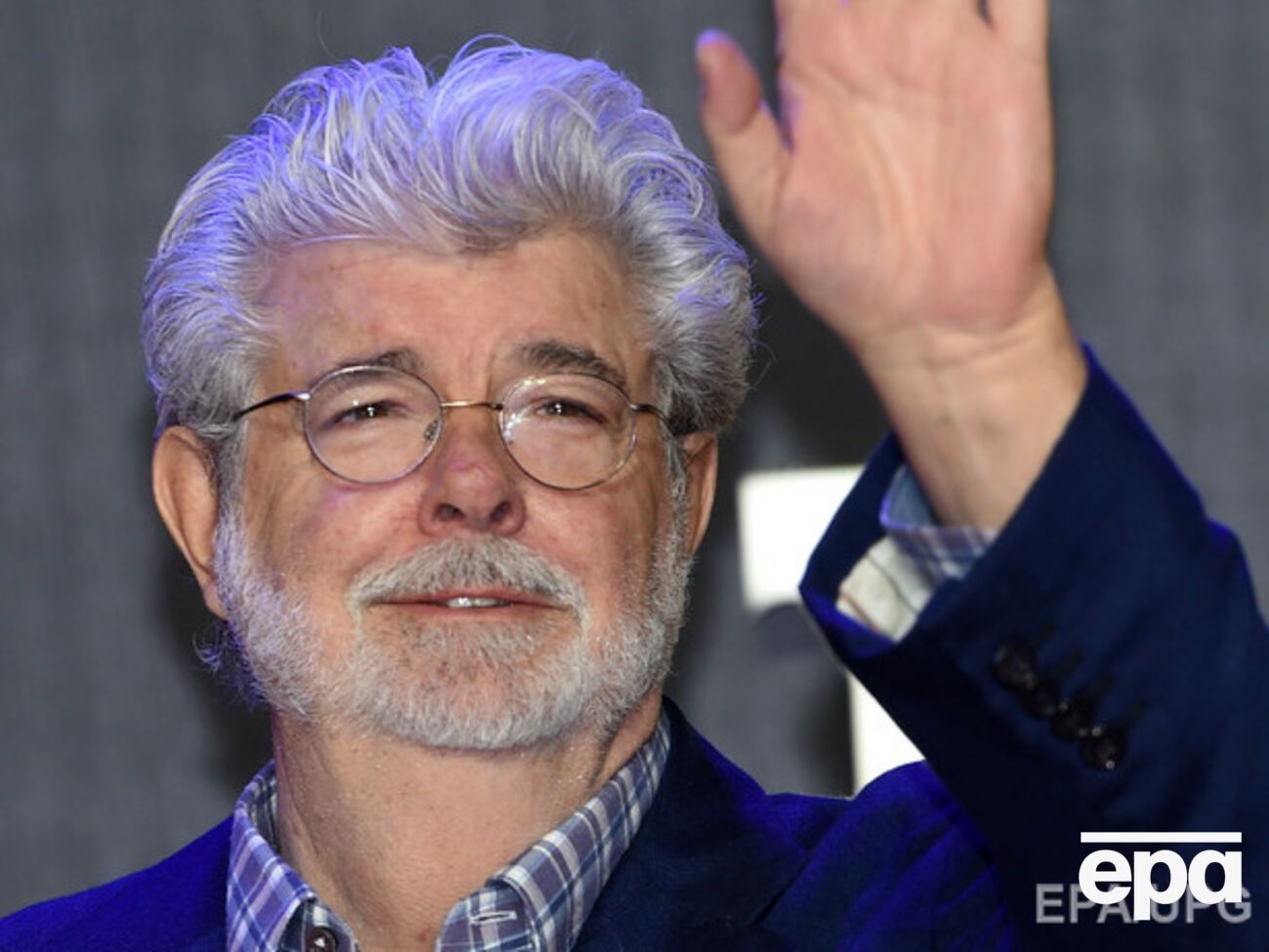 Лукас сделал исключение, прокомментировав свое предыдущее заявление