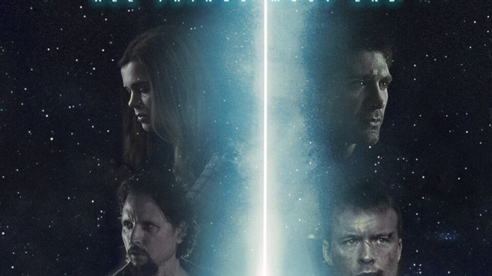 Герой фантастической ленты сталкивается с непознанным, оказавшись на грани жизни и смерти