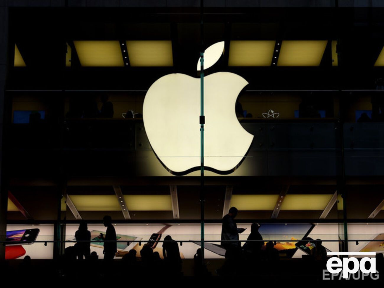 Apple заявила о рекордных продажах через&nbsp;App Store