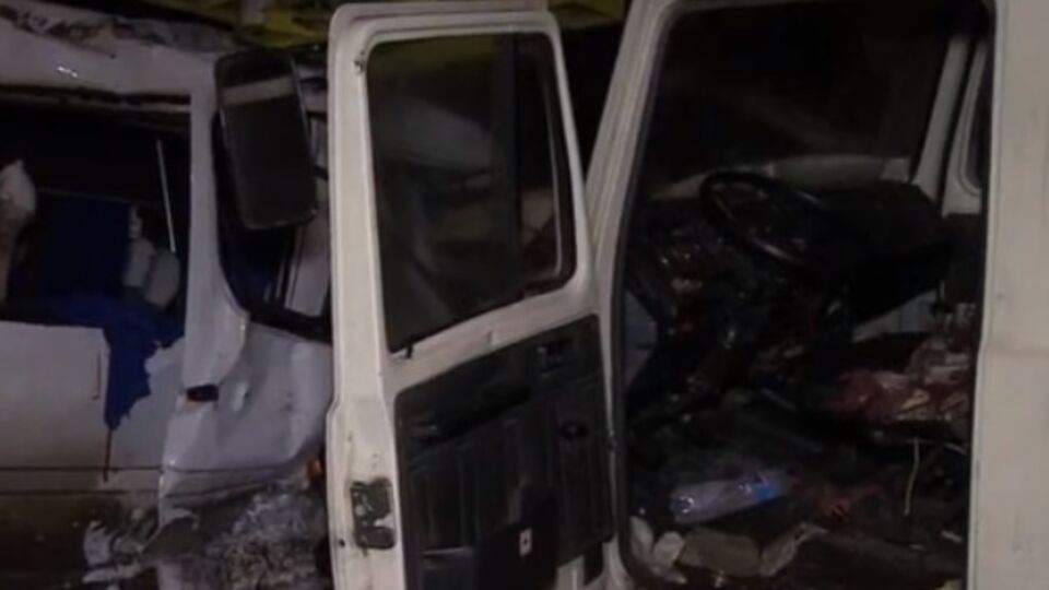 15 человек пострадало в ДТП с участием маршрутки и автовышки в Киеве