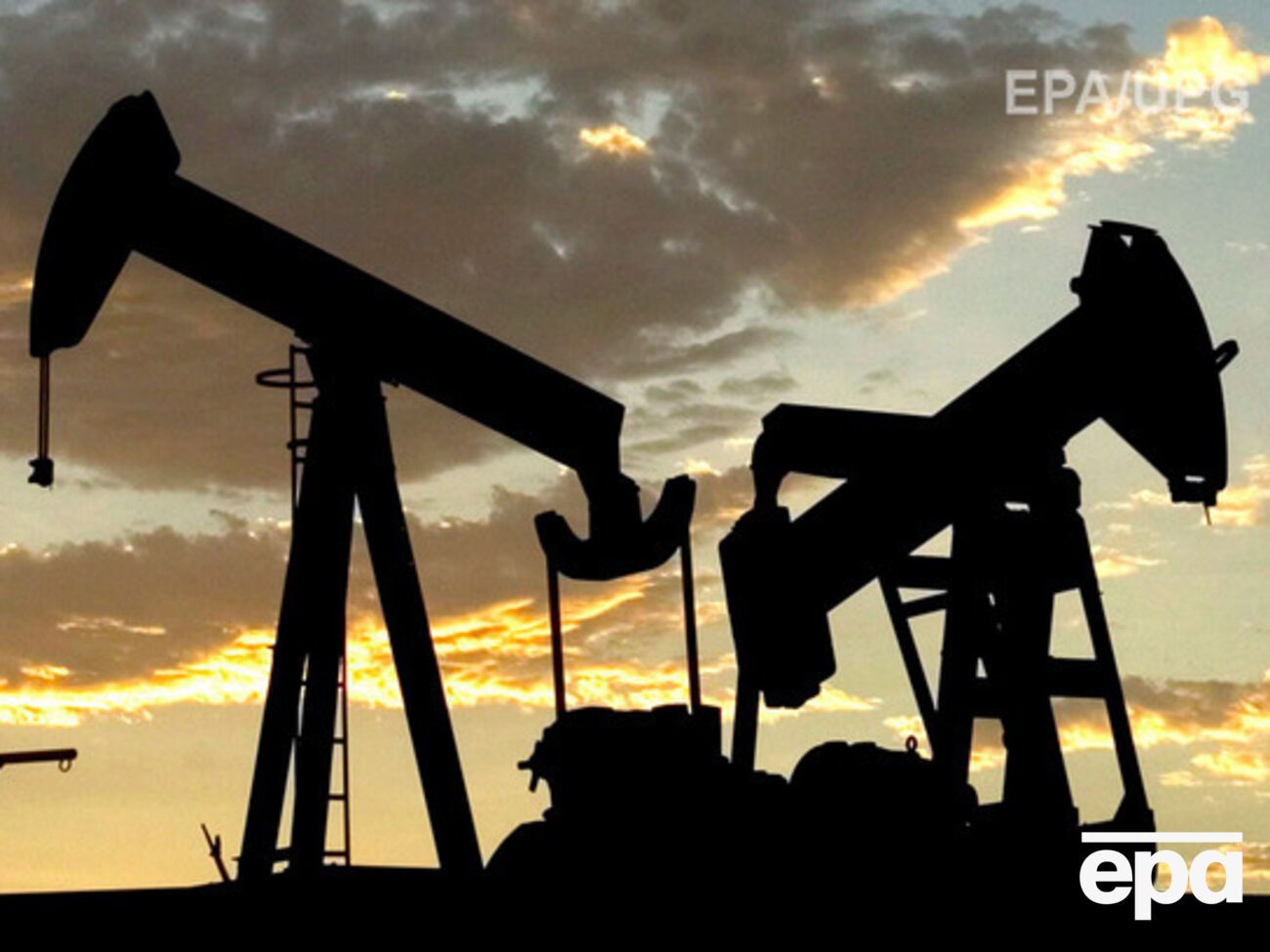 Цены на нефть еще сильнее упали на закрытии торгов