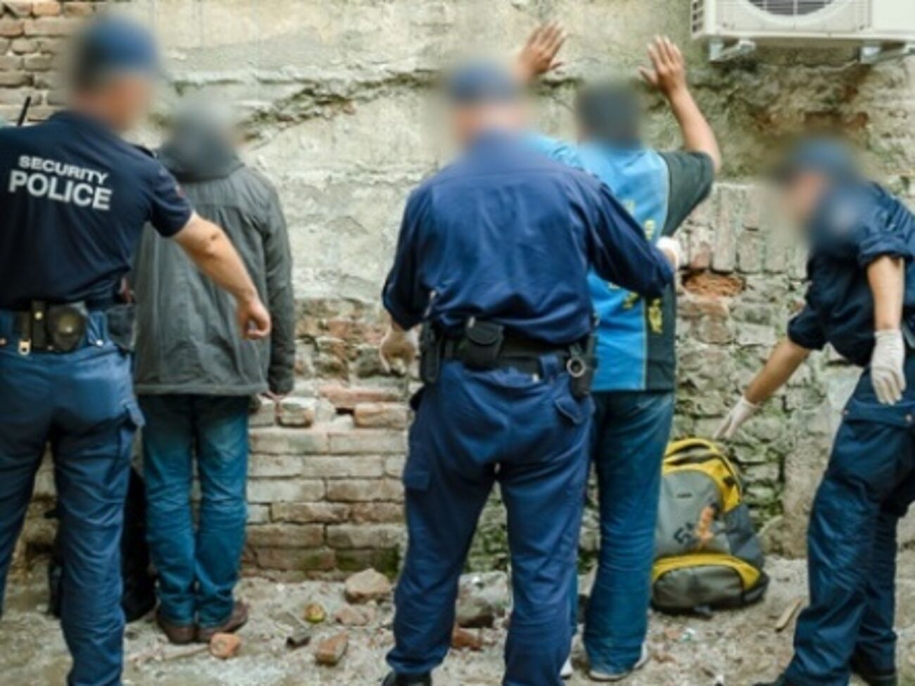 Мигранты находились на территории Болгарии легально