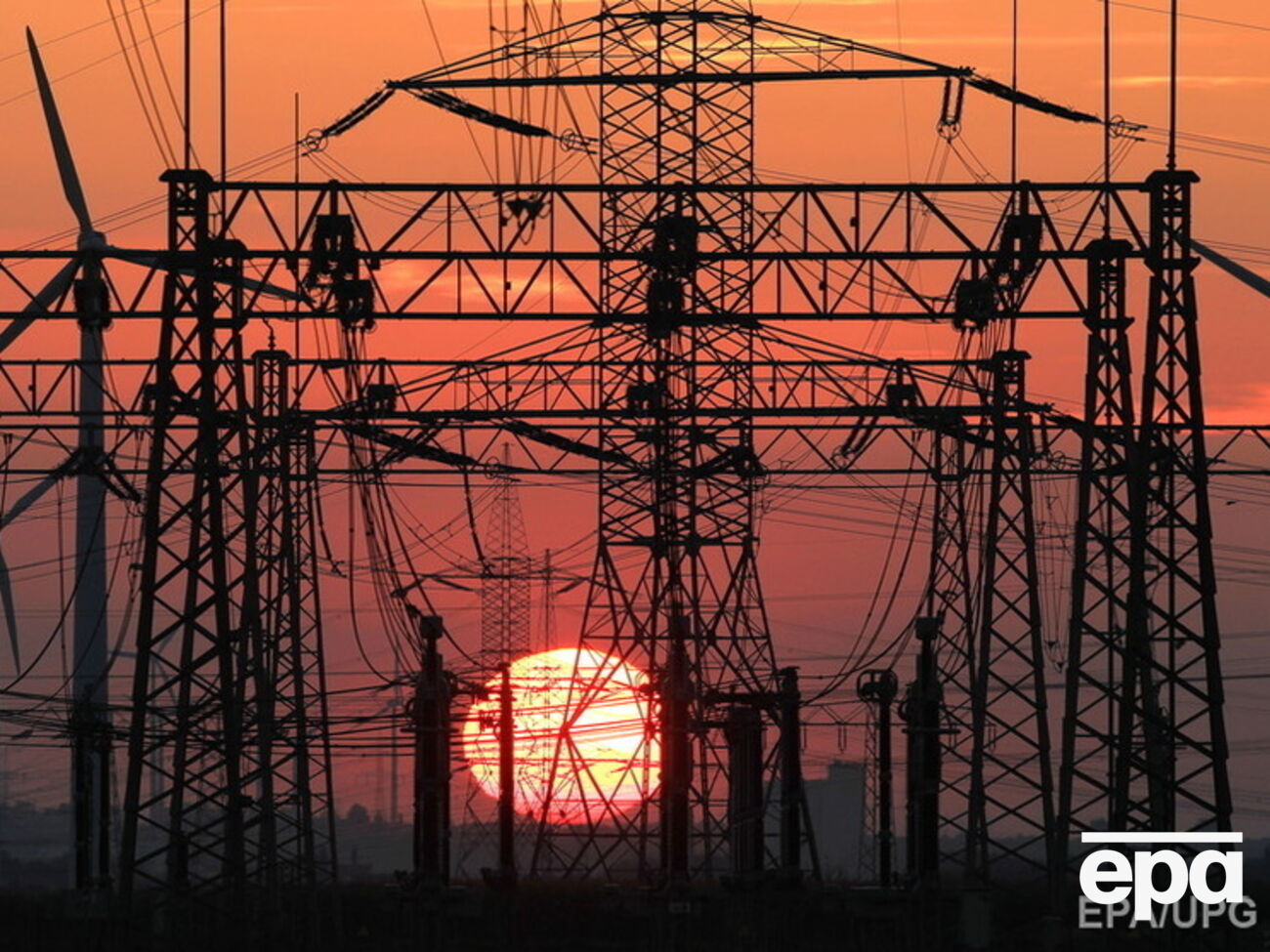 Украинские электросети атаковали хакеры, в США выясняют, находились ли они в России