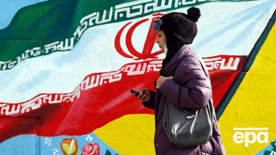 Иран запретил поставки продуктов из Саудовской Аравии