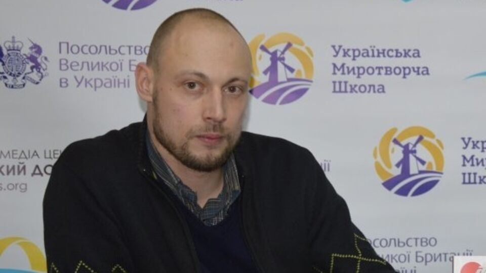 Торба: С людьми, потерявшими свой дом из-за оккупации, нужно работать. И не столько в материальном плане, сколько в идеологическом