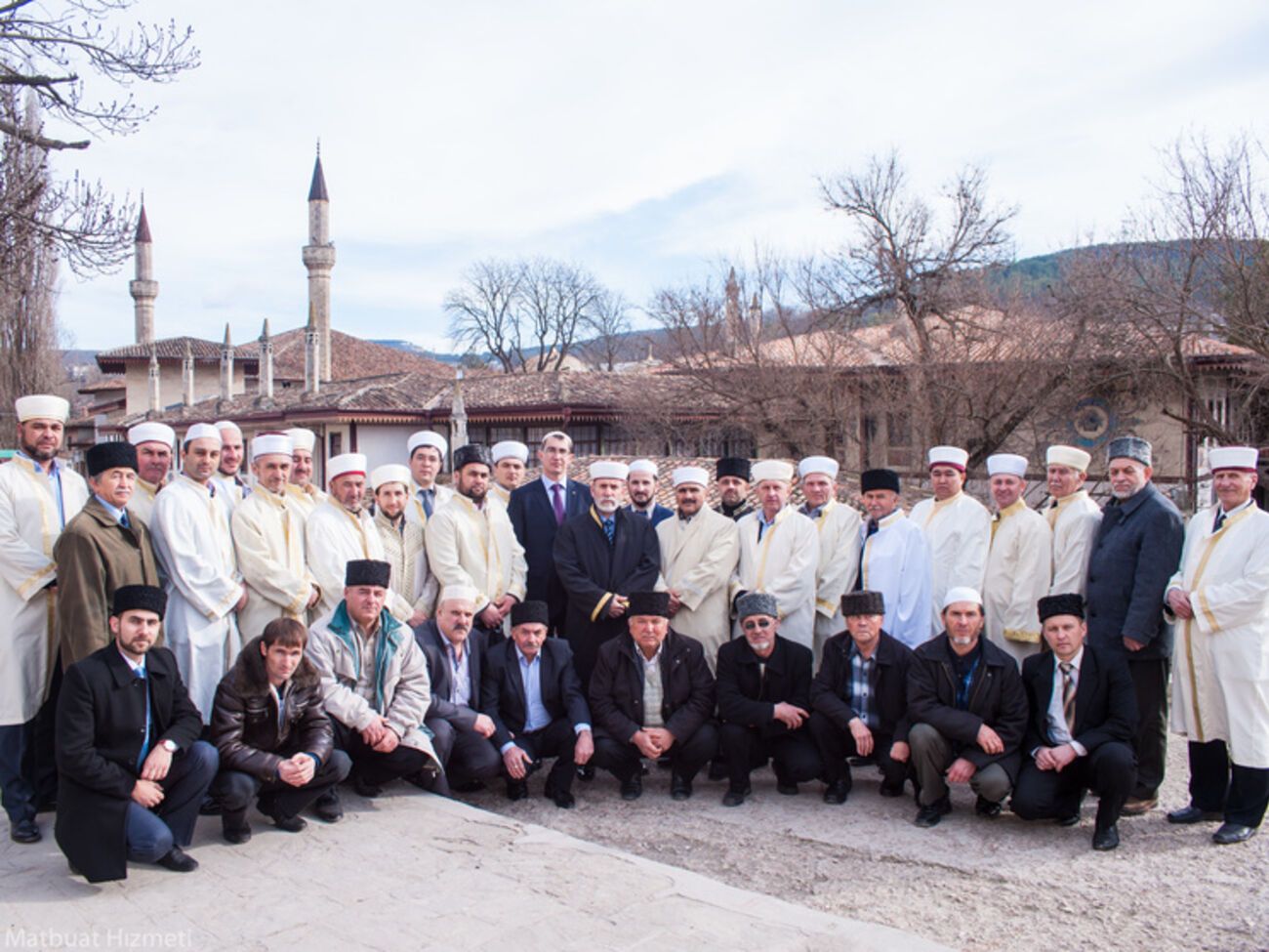 Члены совета Духовного управления мусульман Республики Крым и города Севастополя обратились к крымскотатарскому народу
