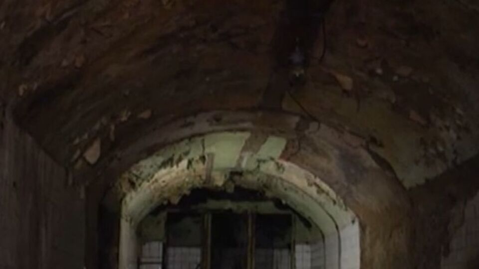 Историки считают, что это винные погреба