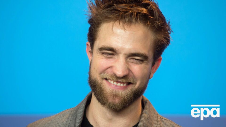 Паттинсон представил мужской парфюм от Dior