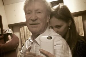 Краско: На тебя смотреть и слушать...А на море ли, на суше...Все равно на небесах!