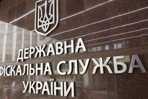 Госфискальная служба: Проблема попасть в Крым на личном автотранспорте отсутствует