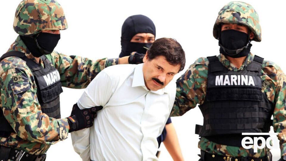 Эль Чапо известен как глава наркокартеля Синалоа