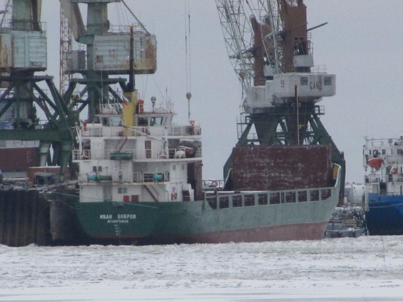 Задержанных за пьянство моряков российского сухогруза депортируют из Дании