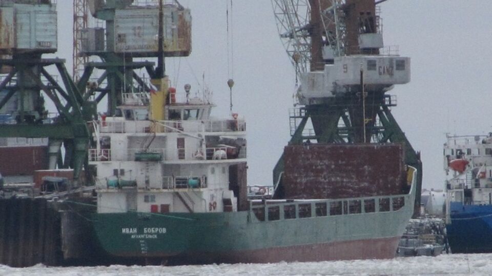 Задержанных за пьянство моряков российского сухогруза депортируют из Дании