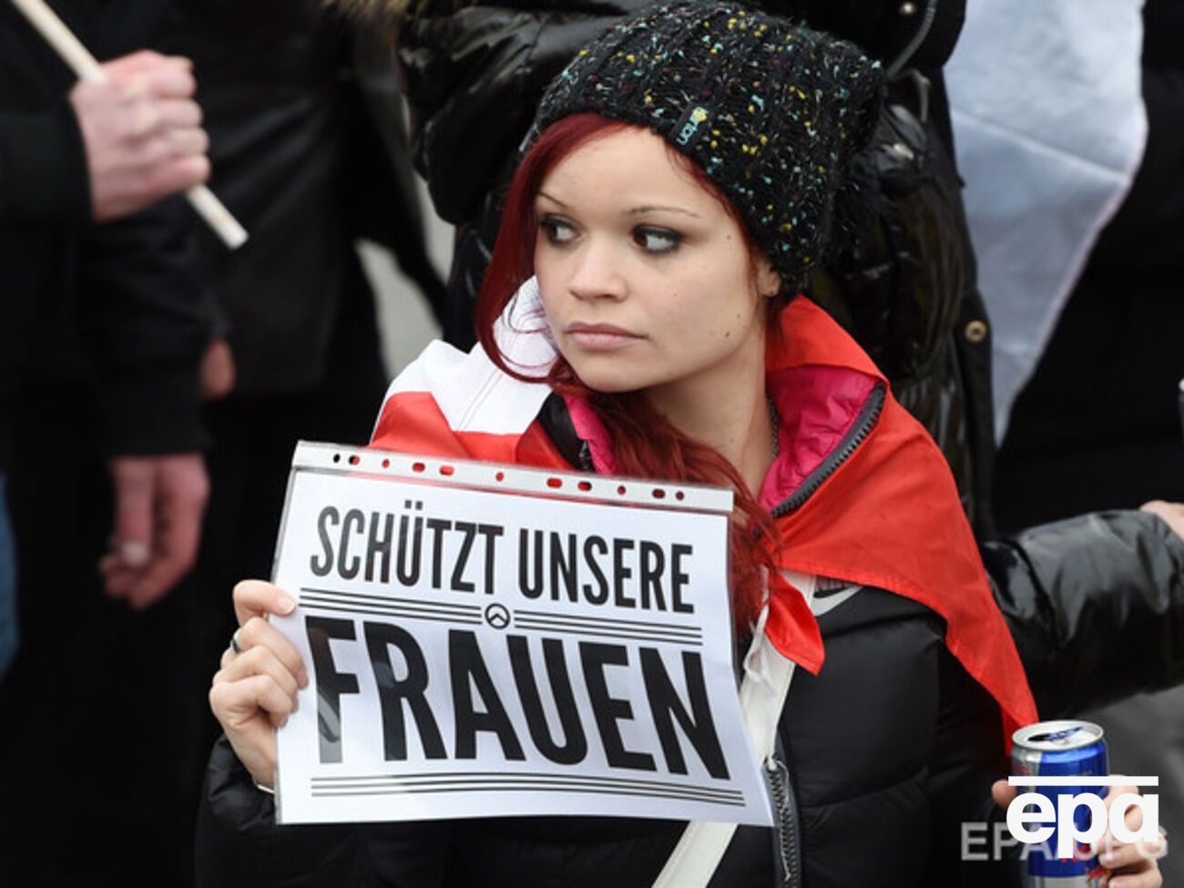 Полиция возбудила почти 400 уголовных дел по фактам нападений в Кельне